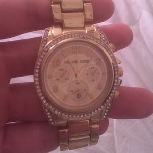 Mk watch ( gold )