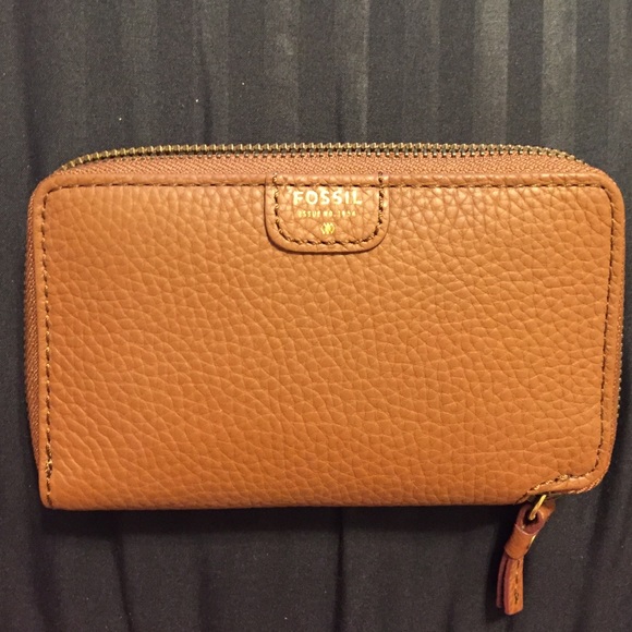 Fossil Brand Small Leather Wallet
