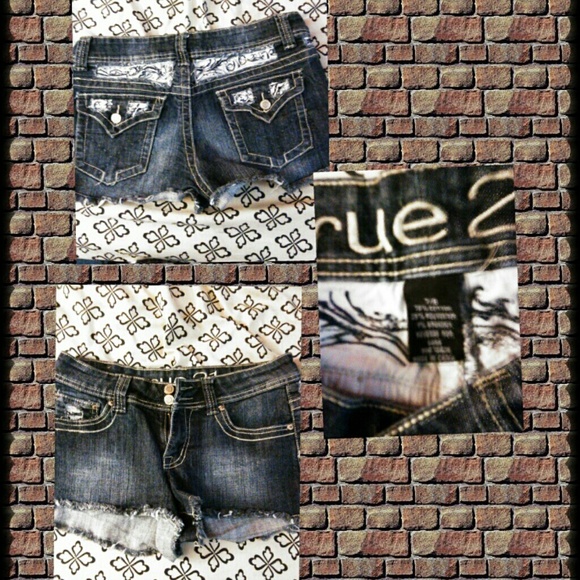 Rue 21 shorts