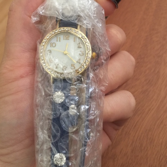 🎉1 HR Sale🎉Last One Left🎁leather quart watch - Picture 2 of 6