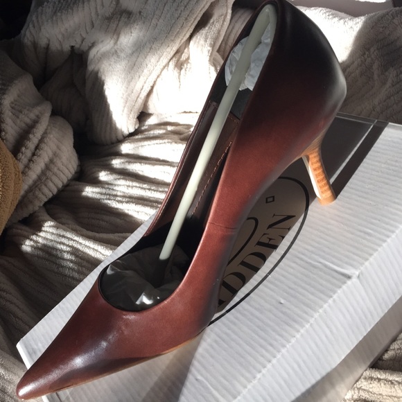 Sexy Brown Pumps