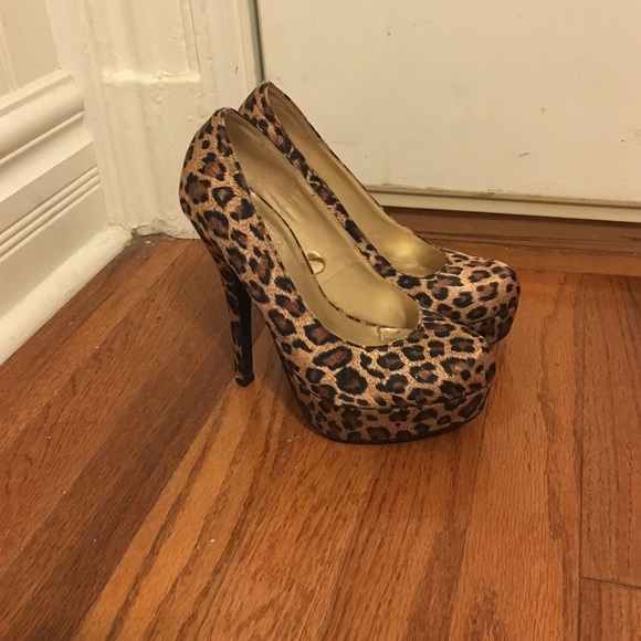Leopard heels