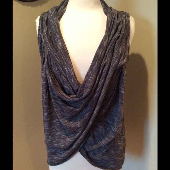 π12/11 HPπ Vera Wang Crossover Tank - Picture 2 of 4