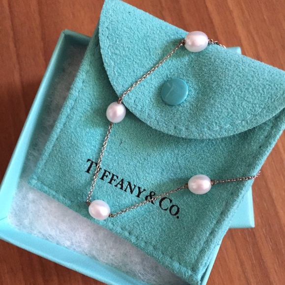 Tiffany & Co Pearl Bracelet