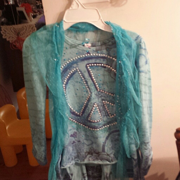 Kids peace shirt n scarf