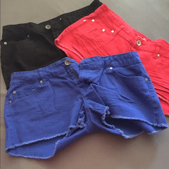Three pairs of refuge shorts.