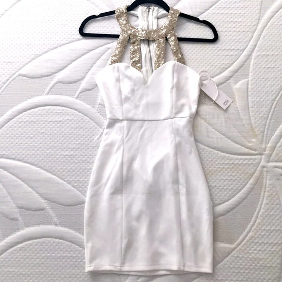 NWT! TOBI free flight dress halter in white & gold