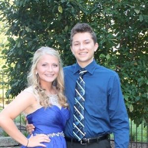 Meet your Posher, Whitney