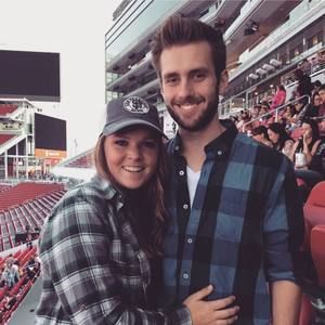 Meet your Posher, Carly