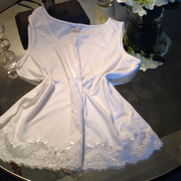 Cotton and lace edge sleeveless top