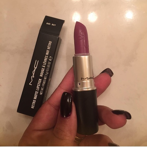Mac Riri boy lipstick