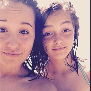 Meet your Posher, Chloé