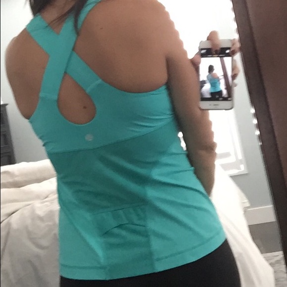 Lulu lemon tank - Picture 2 of 4