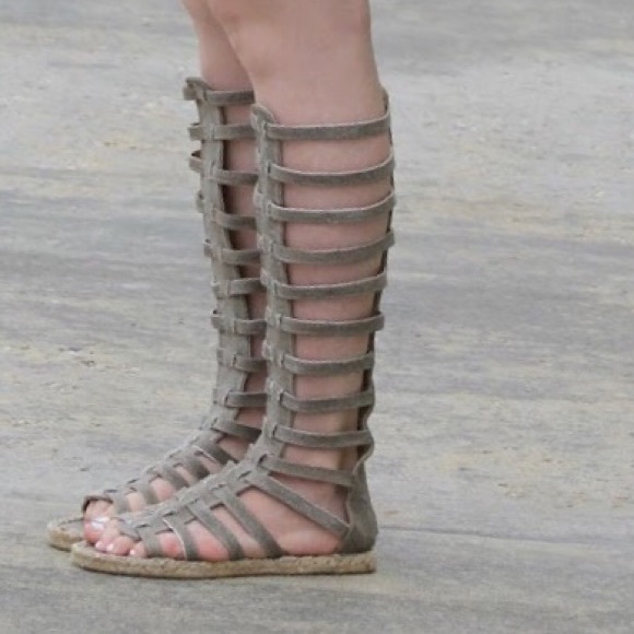 Shoes - Gladiator Sandals
