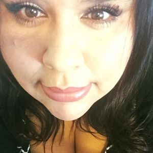 Meet your Posher, Gema