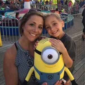 Meet your Posher, Lauren