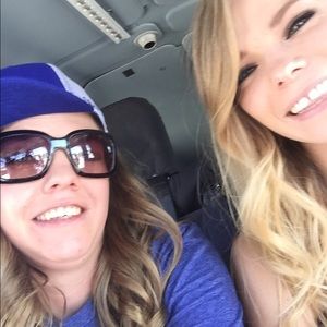 Meet your Posher, Lacey