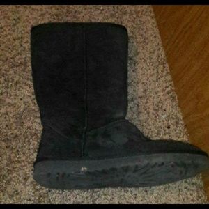 Uggs. Size 9