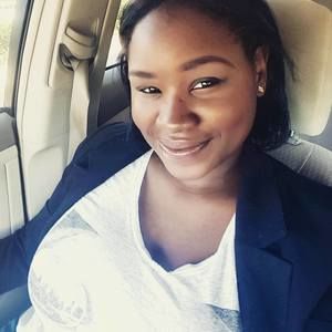 Meet your Posher, Valerie