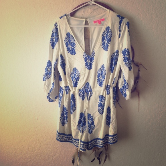 Blue & white adorable romper ☺️