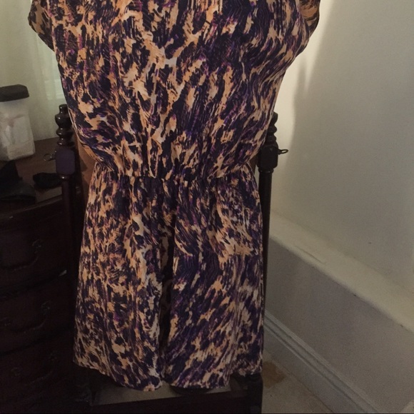 Dress - Picture 3 of 3