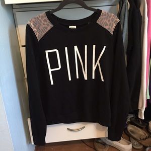 Black PINK sweater w/ cheetah print 🐆