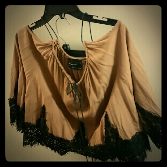 SALE! Crop top blouse