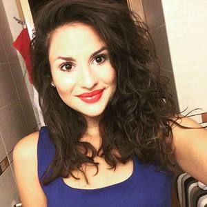 Meet your Posher, Claudia