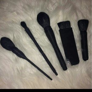 NARS   kabuki brush set