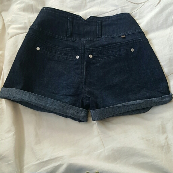 Shorts - Picture 2 of 2
