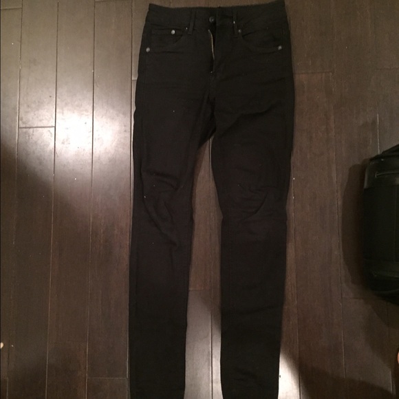High-Waisted Black Denim Jeans