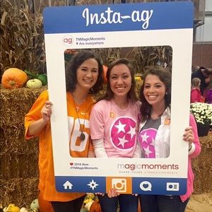 Meet your Posher, Victoria