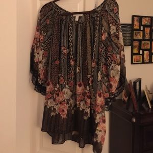 Never worn sheer trendy top