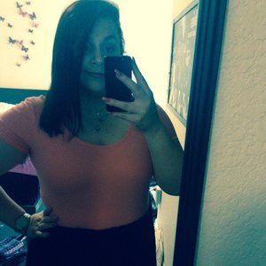 Meet your Posher, Ashley