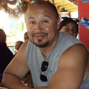 Meet your Posher, Manuel