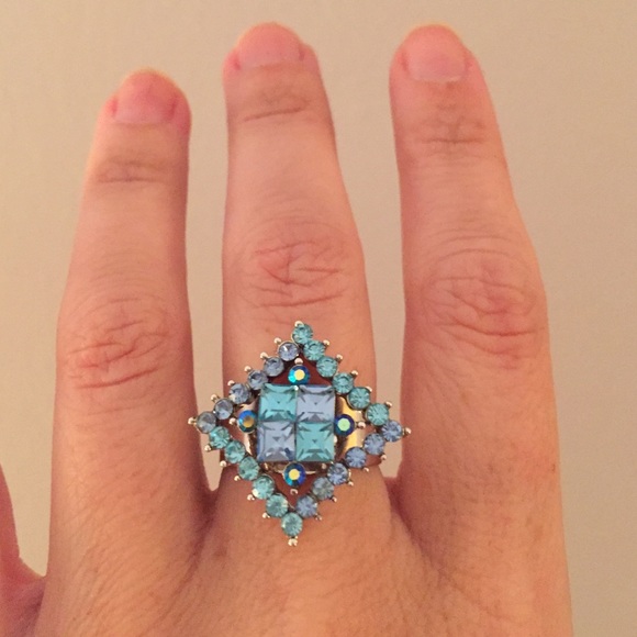 Cocktail ring - Picture 1 of 1