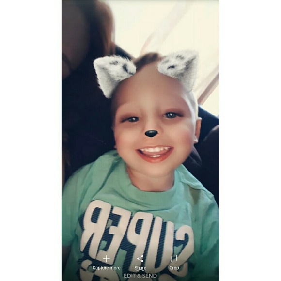 💕 MEET YOUR POSHER 💕 - Picture 2 of 4