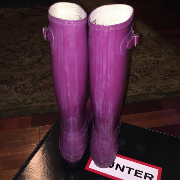 SOLD Hunter Original Tall Glossy Welly Boot - Picture 2 of 4