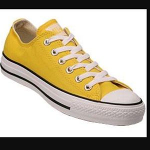 🚨SOLD/BUNDLE🚨 Yellow Sneakers