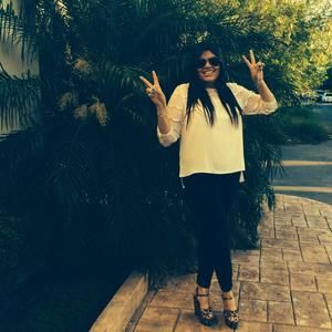 Meet your Posher, Iliana patricia