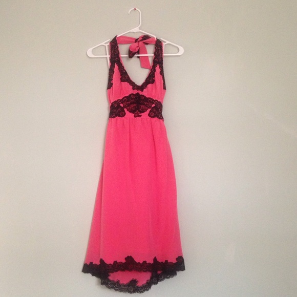 Betsey Johnson Pink/Black Lace Halter Dess