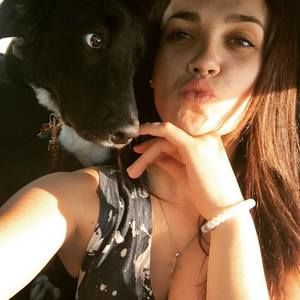 Meet your Posher, Brooke