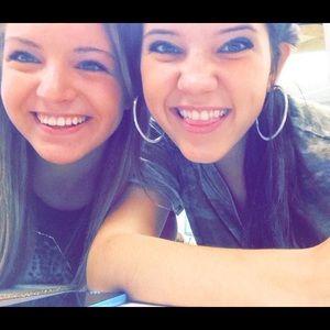 Meet your Posher, Hanna