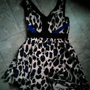 GB (Gianni Bini Jrs) vibrant blue leopard dress