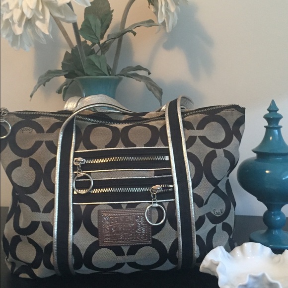Coach Handbag (poppy series)