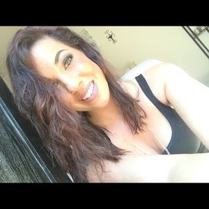 Meet your Posher, Karla