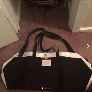 VS Duffle Bag