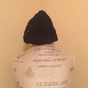 Black hat never worn