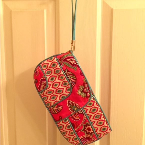 Vera Bradley clutch in Call Me Coral