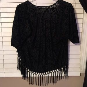 KENDALL AND KYLIE KIMONO BLACK